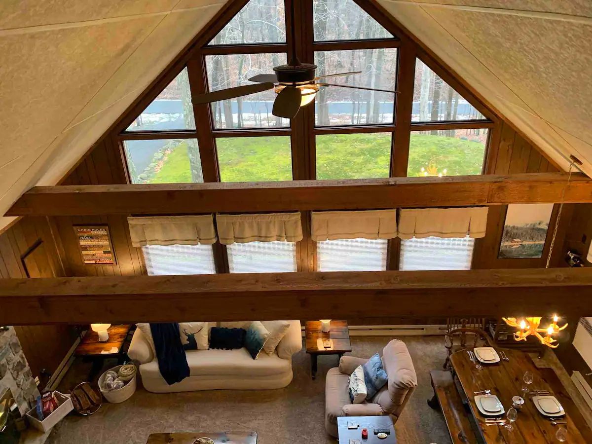 Large windows with natural light